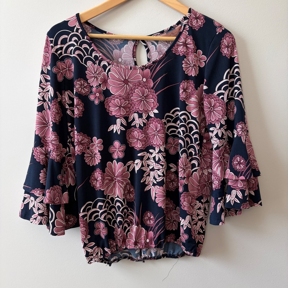 SJS Women Medium Navy Pink Floral Tiered Bell Sleeve Bubble Hem Blouse T8205-RM